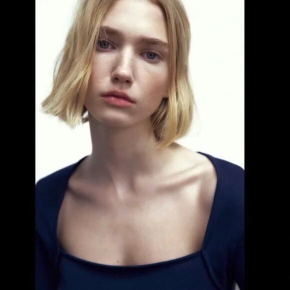 Like NEW ZARA angular square neckline sweater tunic with split detail - Picture 2 of 12